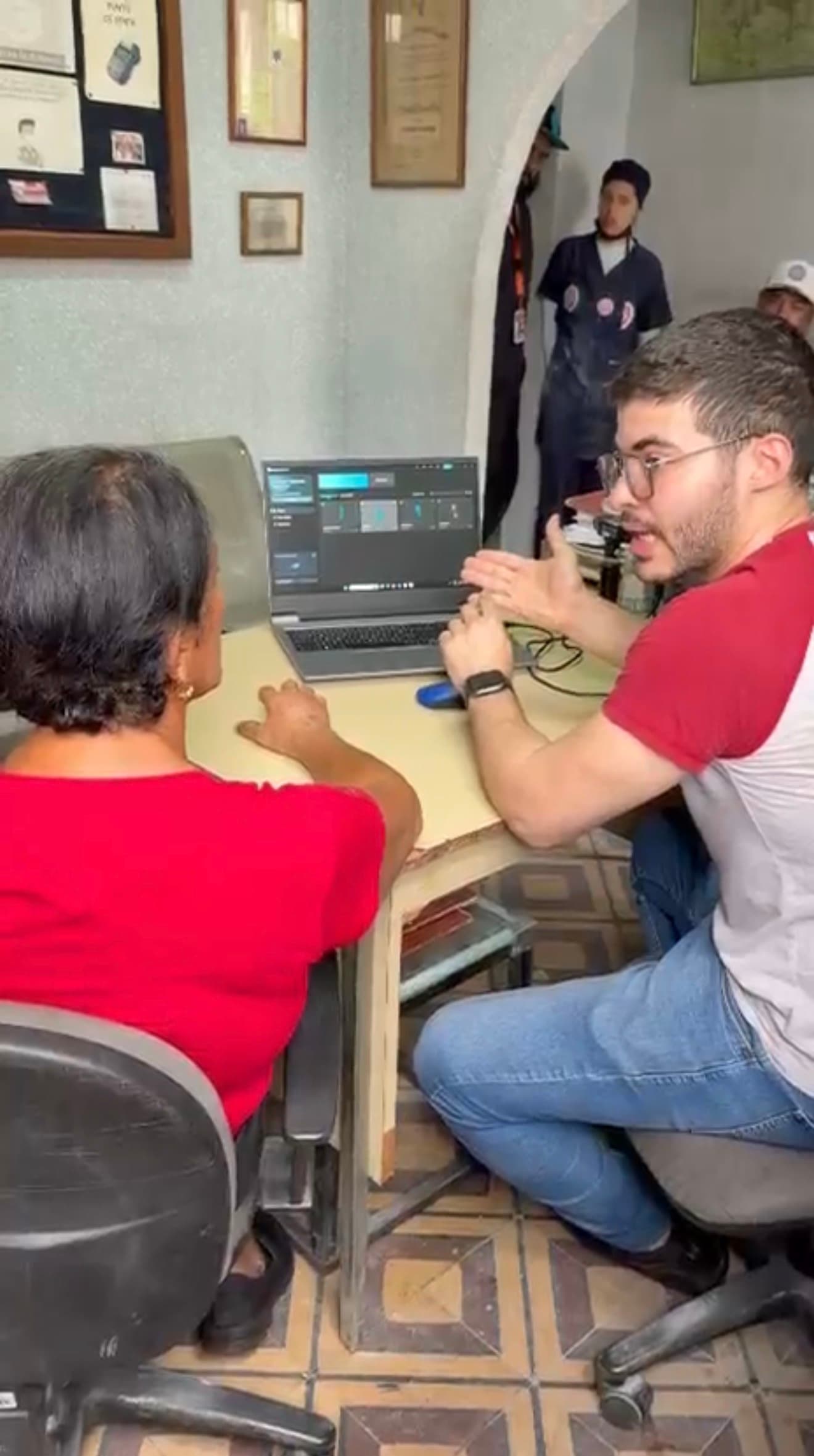 Foto referencial de Escaneo 3D para toma de medidas
